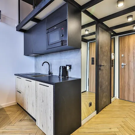 Prymasa Tysiaclecia 83a Loft By Perfect * Warschau