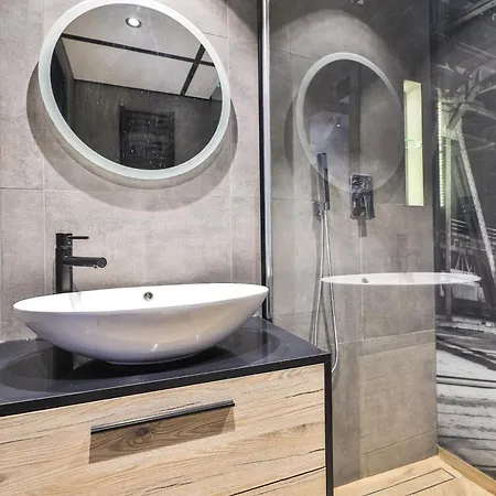 Prymasa Tysiaclecia 83a Loft By Perfect